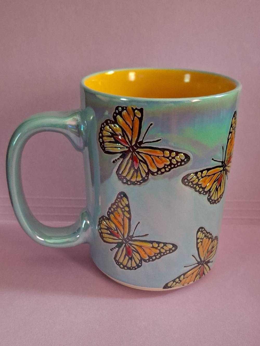 Spectrum Designz 2020 Embossed Blue 3D Monarch Butterfly 16oz Mug Iridescent.